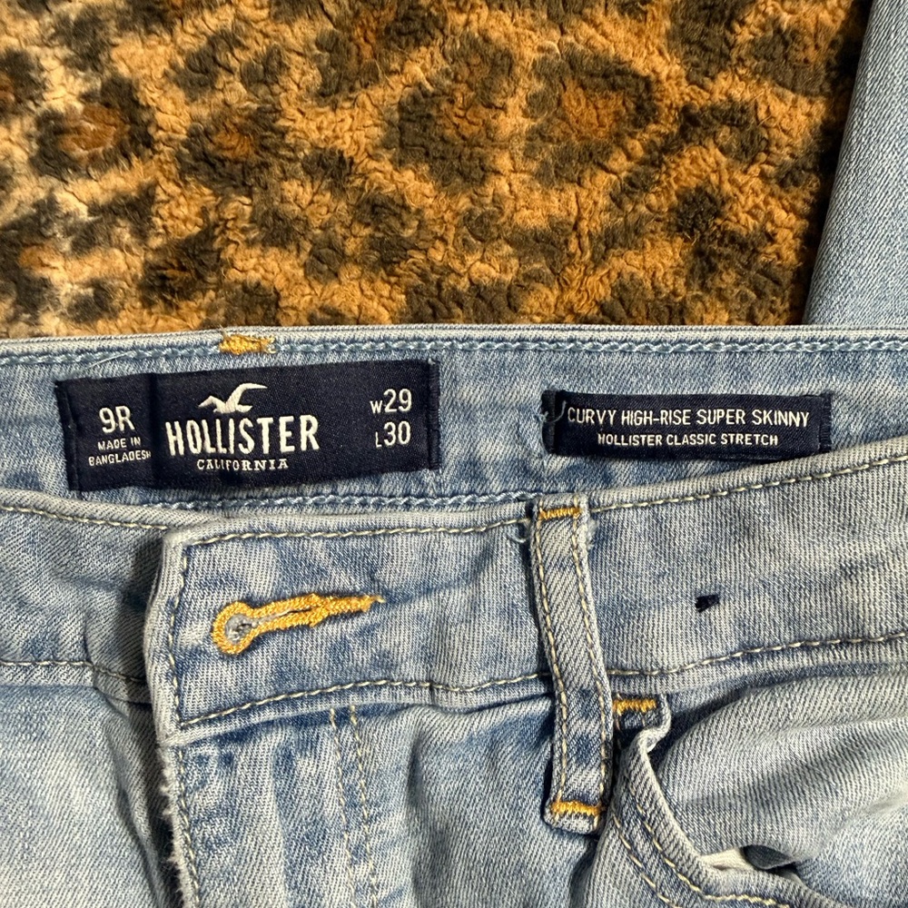 Hollister Women's High-Rise Super Skinny Jeans in Light Blue